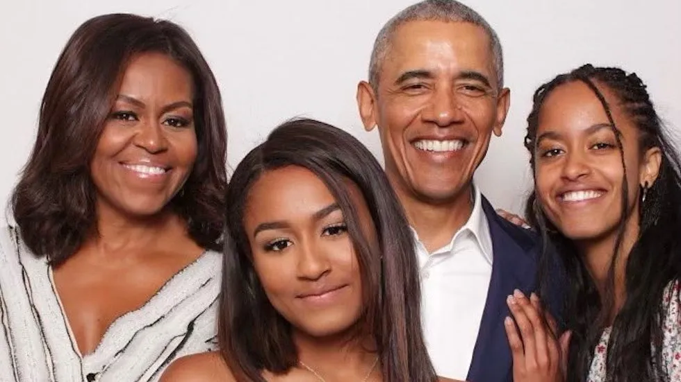 Obama's Daughter, Malia Changes Surname, Drops Obama (pic) - Olumuyiwa ...