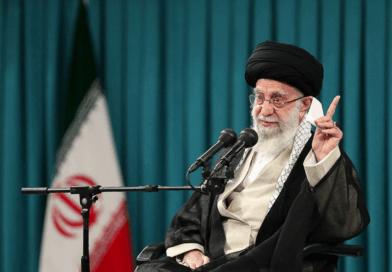 Understanding Iran’s Complex Political & Military Power Structure With Spiritual Leader As The Supreme Head (pics)