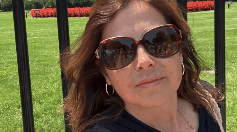 Picture Of Woman Arrested For Threatening To Kill President Trump On ...